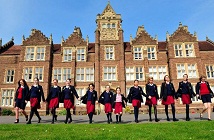 英國留學：倫敦與英格蘭學生GCSE考試成績對比